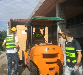 吊裝，搬運(yùn)一條龍服務(wù)